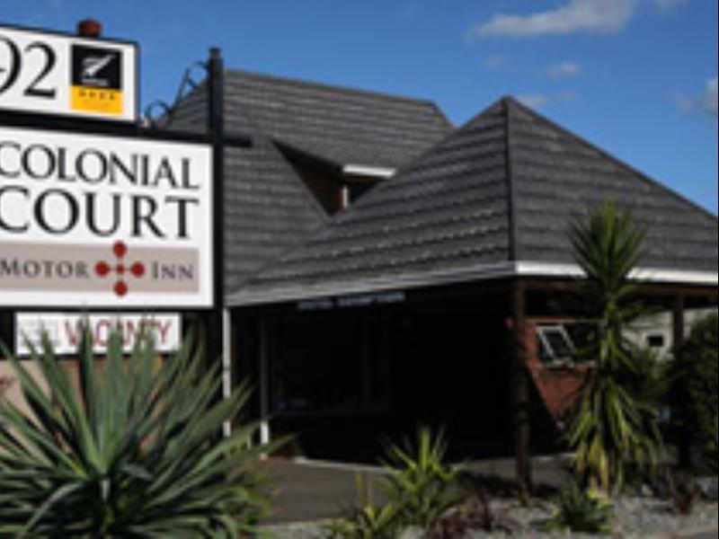 Colonial Court Motor Inn Тауранга Экстерьер фото